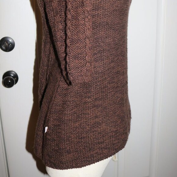 Pink Cardigan brown knit size large nice and simple - Picture 5 of 7